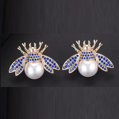 Blue Queen Bee